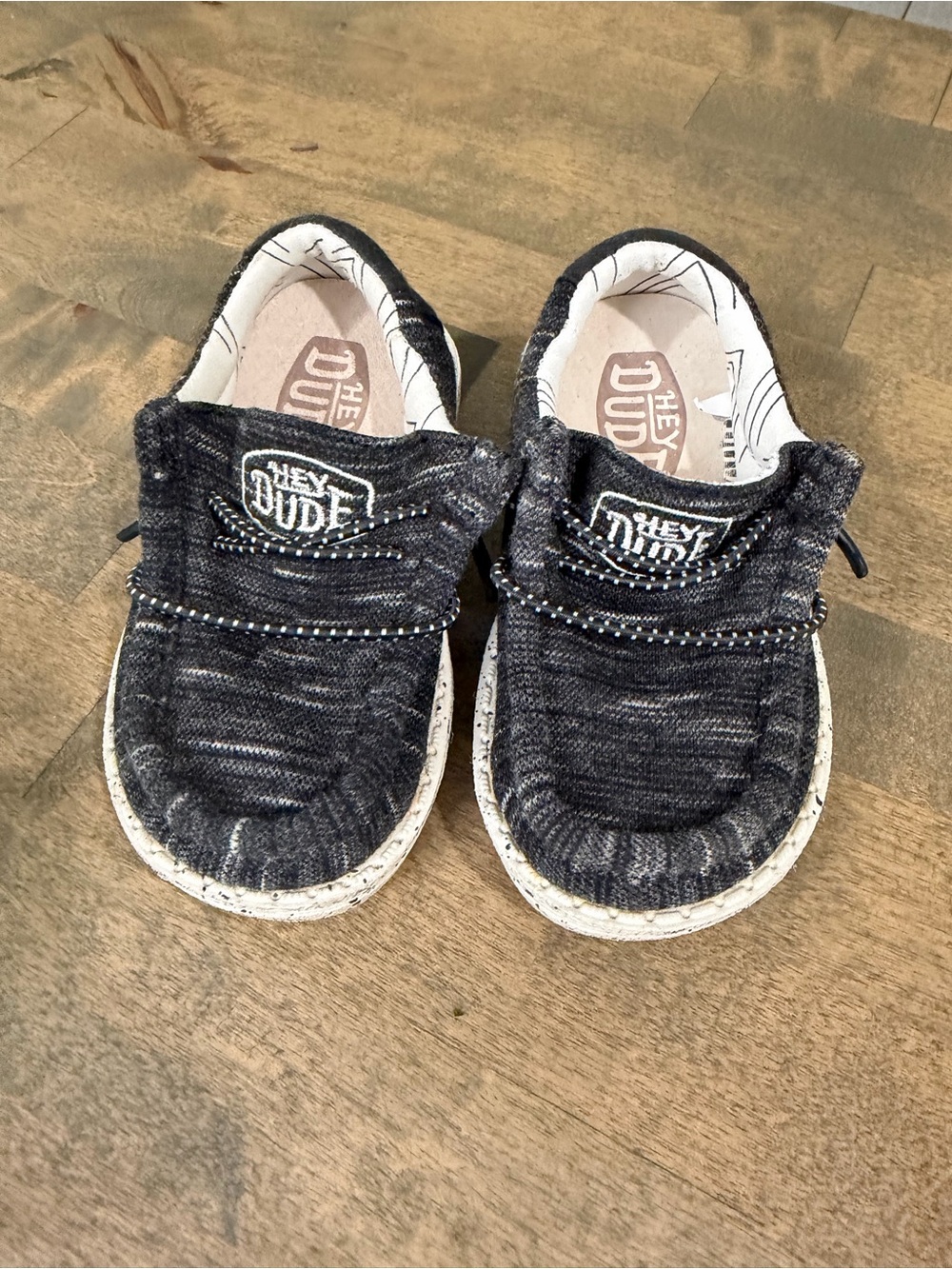 Hey Dude toddler Black Knit Slip-On Sneakers with White Trim size 6c